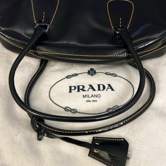 PRADA Vernice Topstitched Handle Bag - Picture 7 of 9